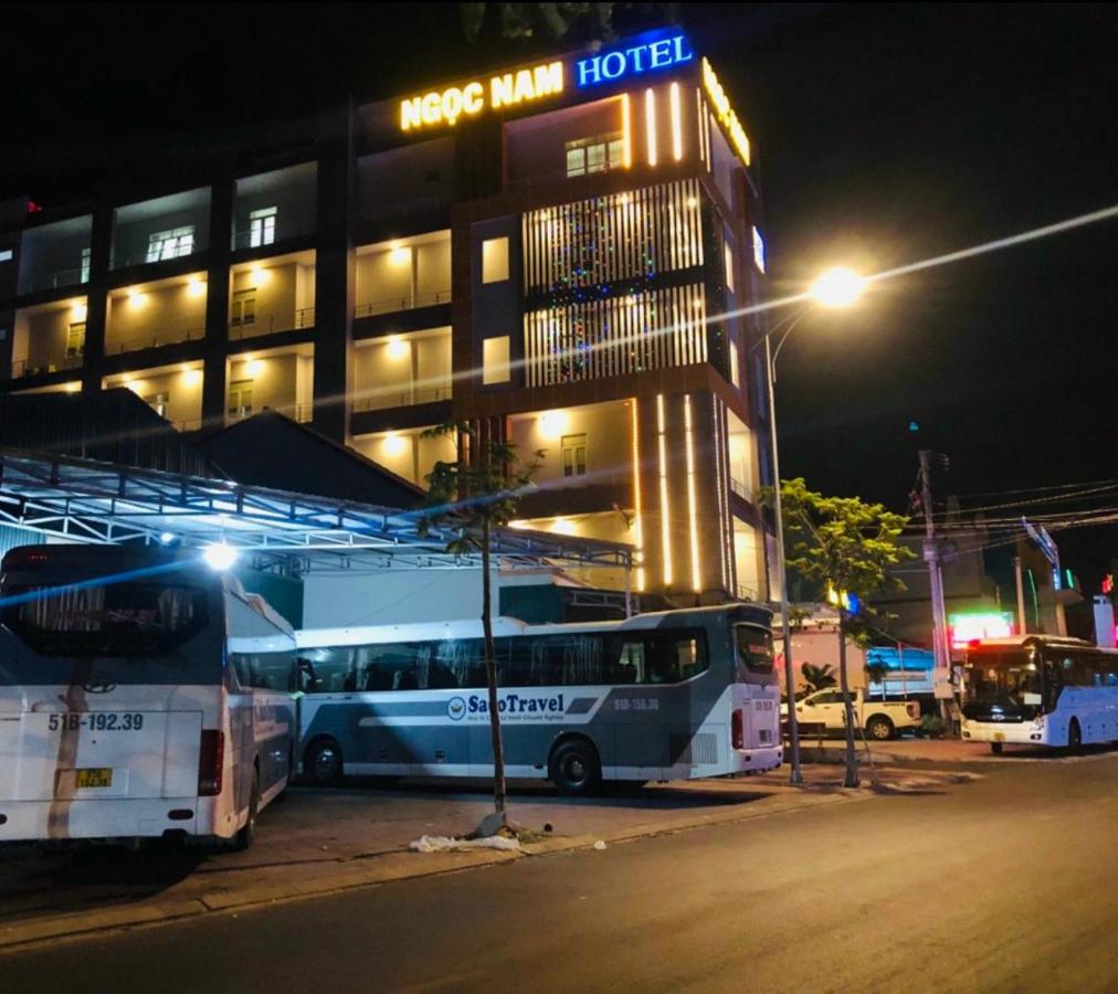 Ngoc Nam Hotel Ham Tan Exteriör bild
