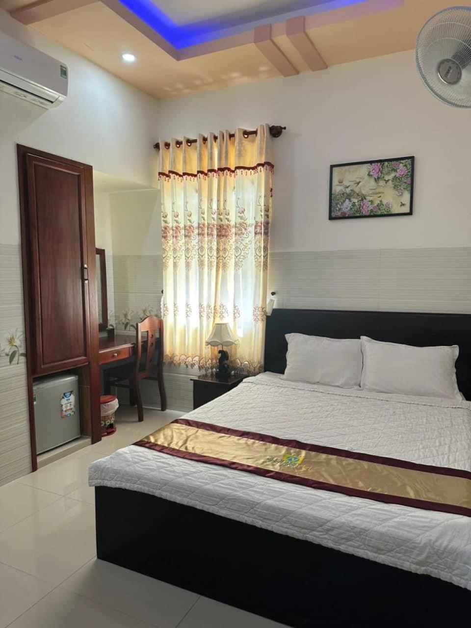Ngoc Nam Hotel Ham Tan Exteriör bild